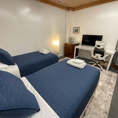 Doho Suites Хонолулу Екстериор снимка