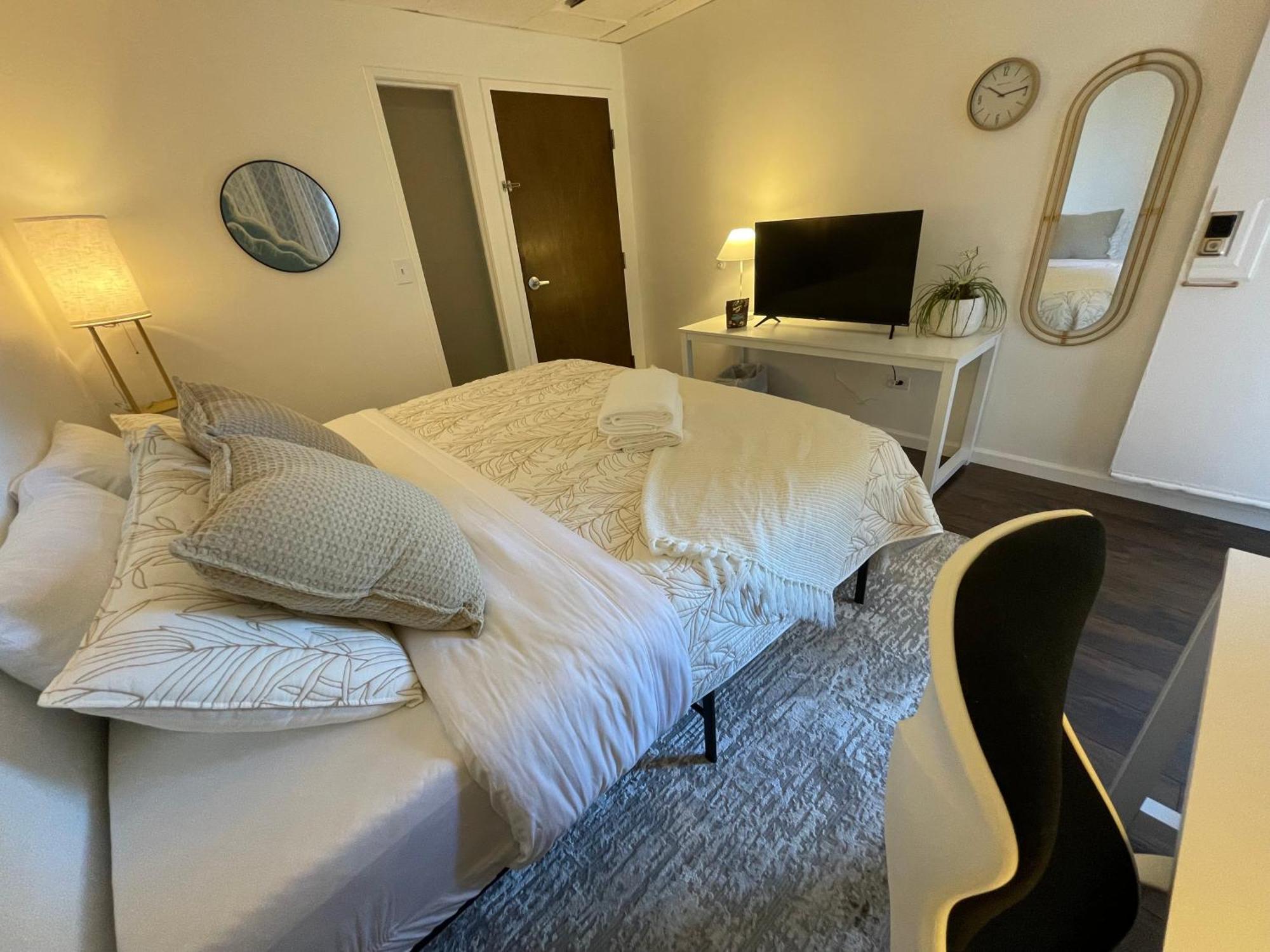 Doho Suites Хонолулу Екстериор снимка