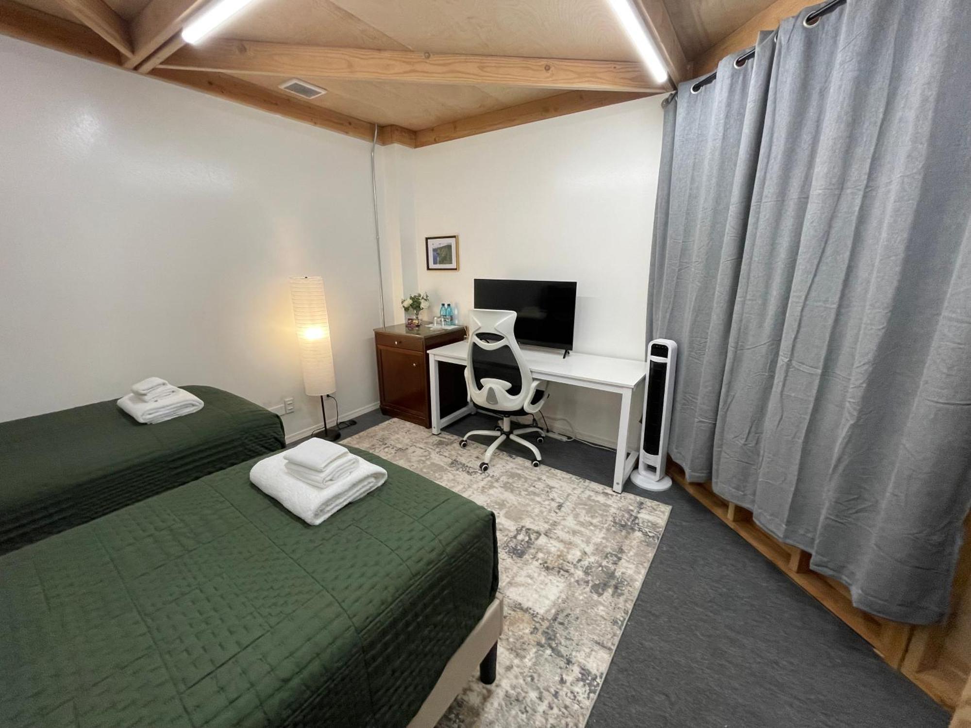 Doho Suites Хонолулу Екстериор снимка