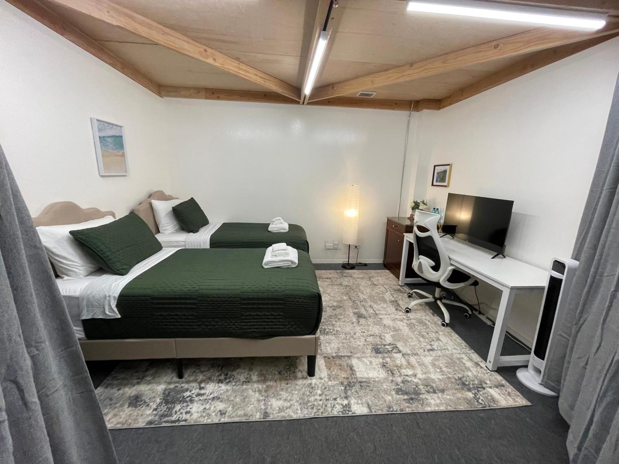Doho Suites Хонолулу Екстериор снимка