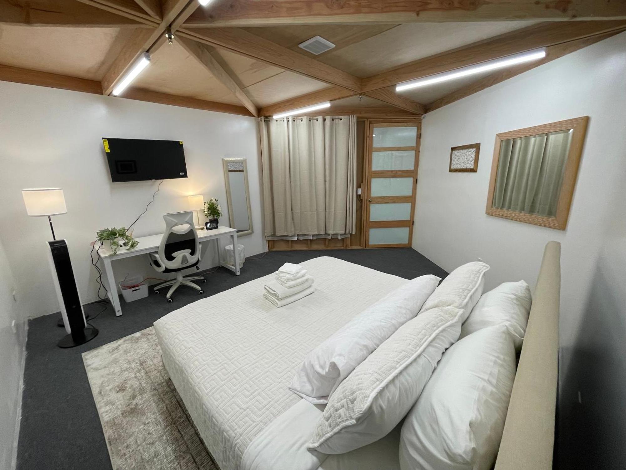 Doho Suites Хонолулу Екстериор снимка