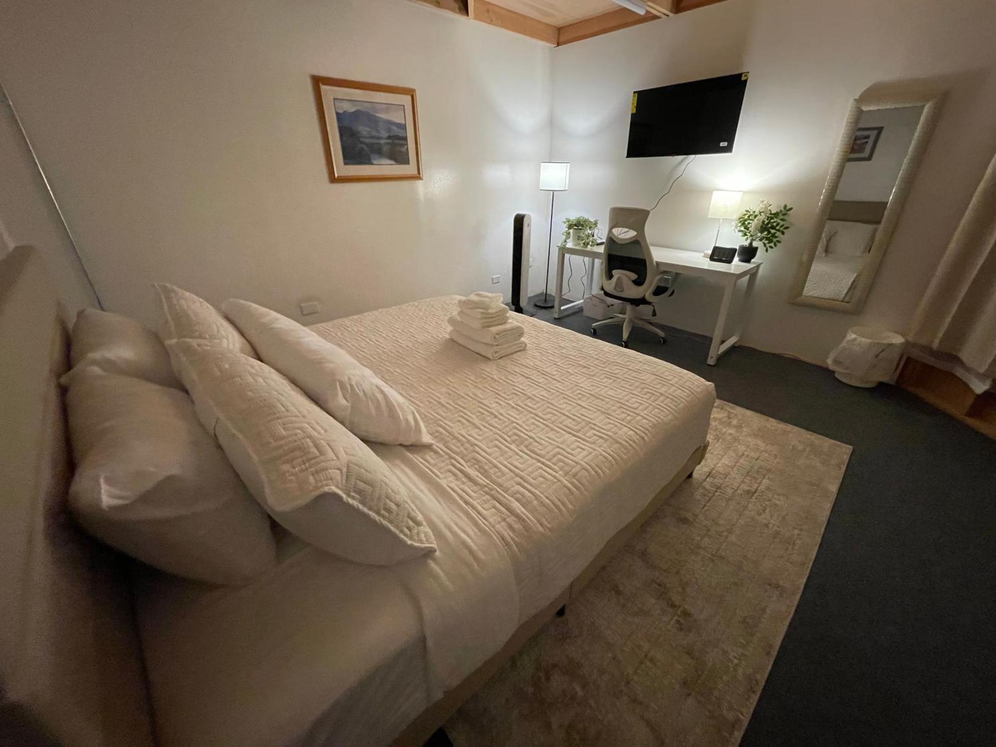 Doho Suites Хонолулу Екстериор снимка